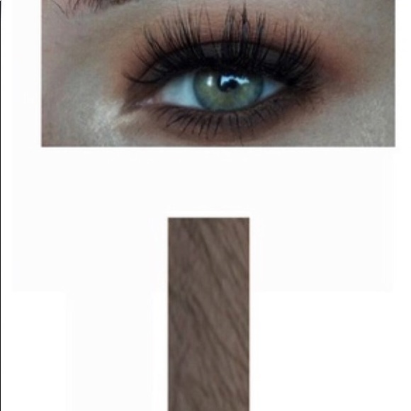 Waterproof eyebrows tint tattoo - Picture 2 of 7